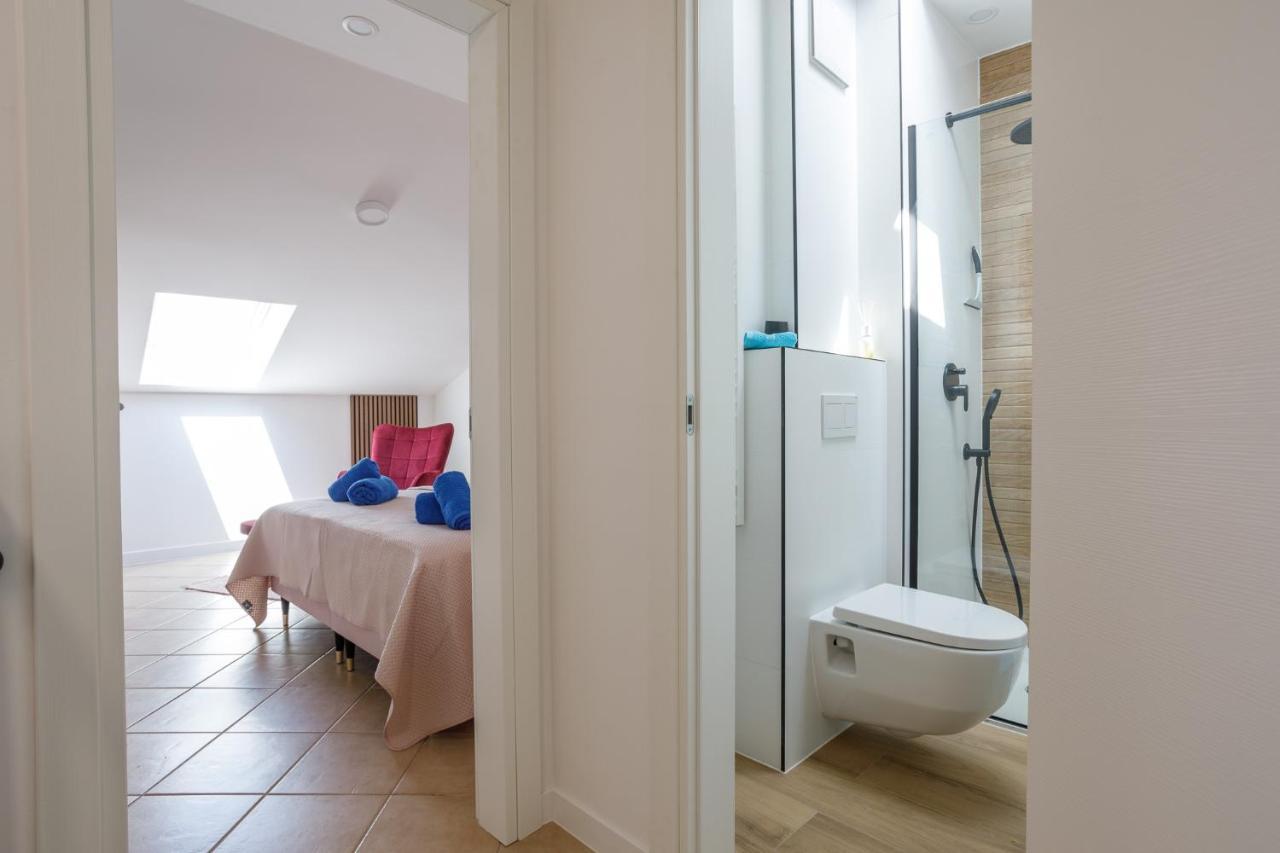 Apartmen Plus U Centru Blizu Plaze Njivice Luaran gambar